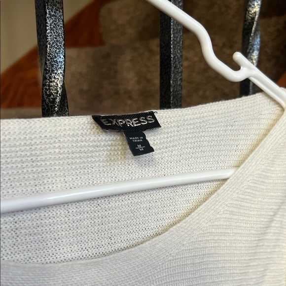 Express Cream Long Sleeve Top - Picture 8 of 11